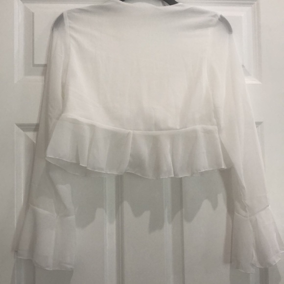 NEVER WORN long sleeve crop top - Picture 5 of 5